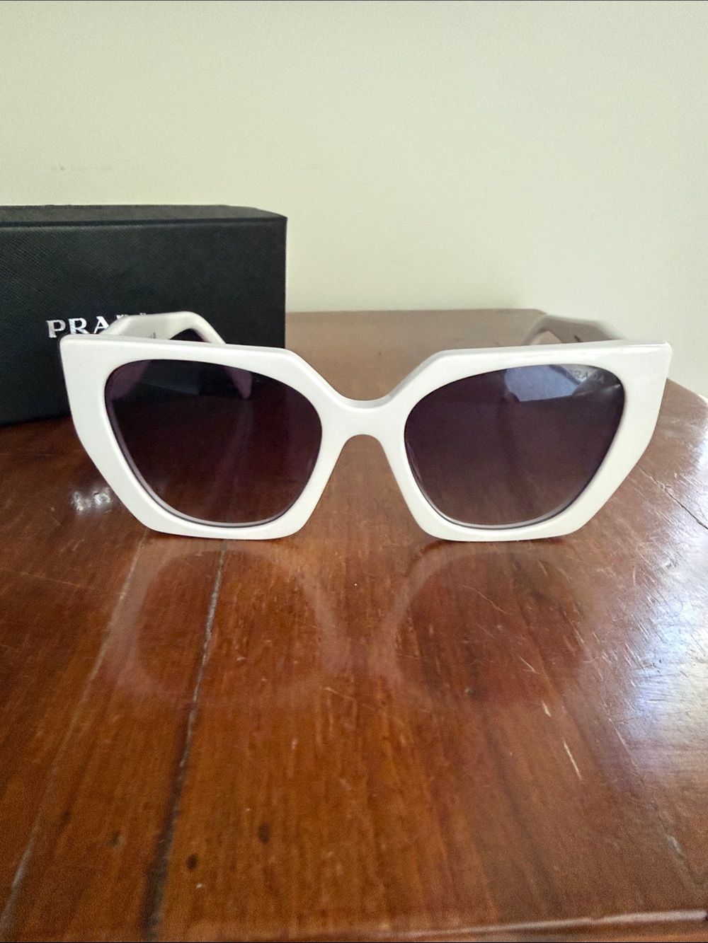 PRADA White Sunglasses with case and box